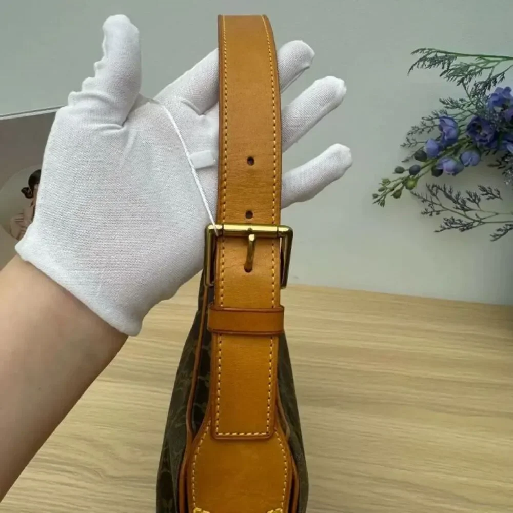 Louis Vuitton Women Pre-Loved Bag Very Good Condition